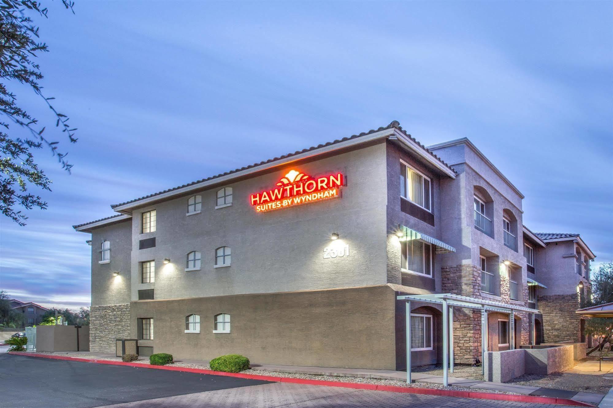 Hawthorn Suites By Wyndham Tempe/Mesa/Phoenix Area Exterior photo